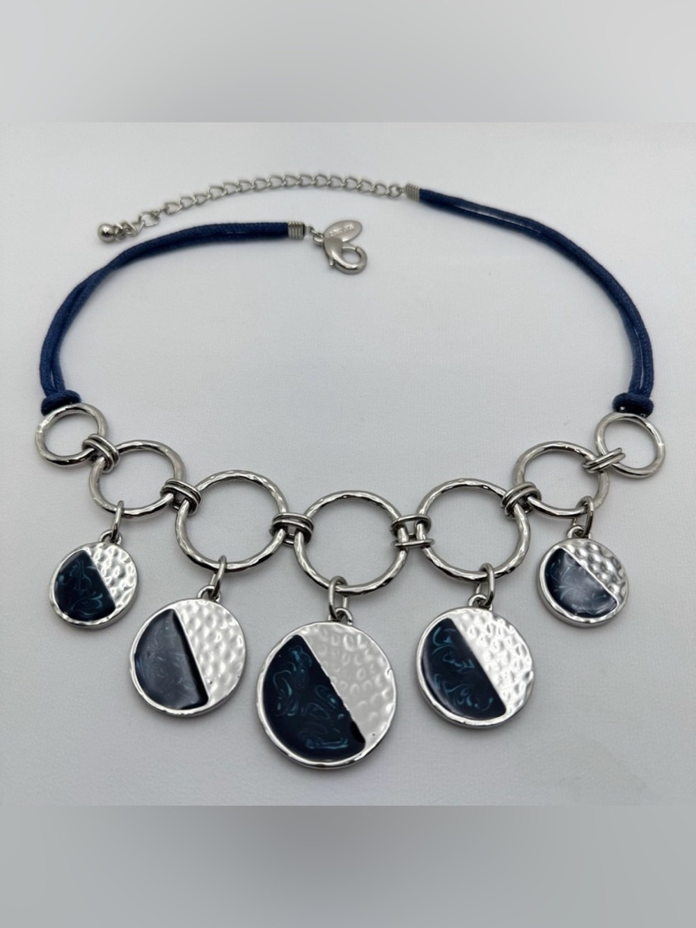 Chico’s Silver Tone Hammered Finish Blue Swirl Enamel Statement Necklace Discs